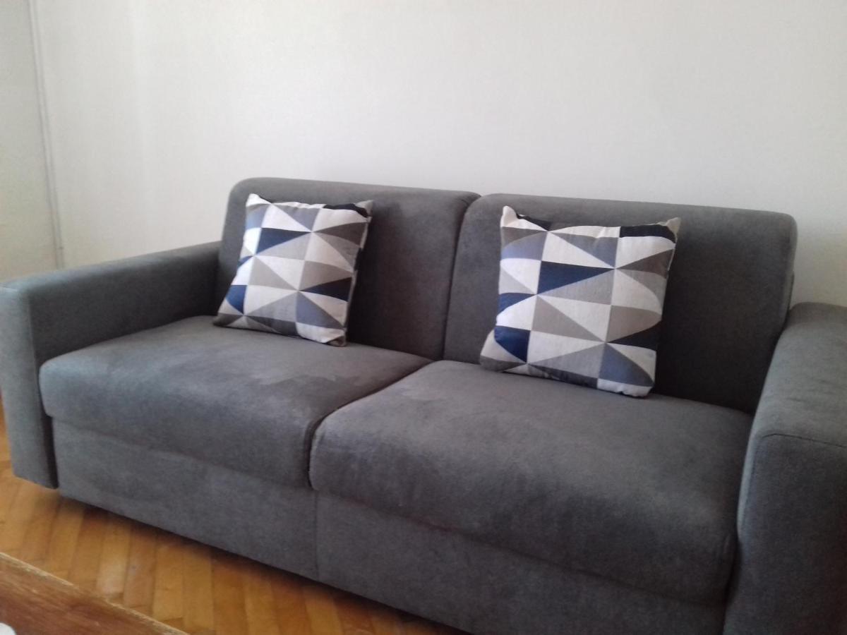 Apartment Dragan Pula Buitenkant foto